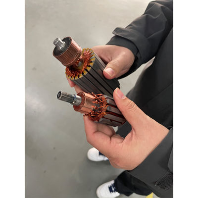 AWG16からAWG30 銅線アーマチュア巻き込み機 PMDCローターライザーコンムーター サプライヤー